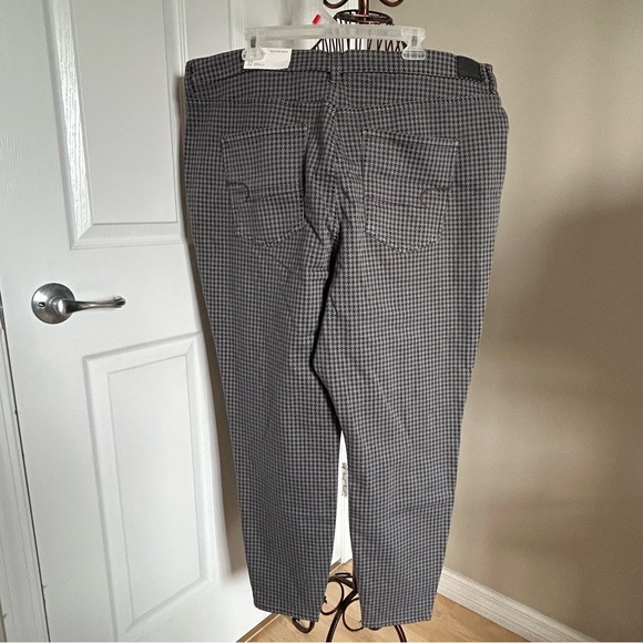 ⭐️ NWT Plus Size American Eagle Houndstooth Jegging ⭐️ - Picture 6 of 12